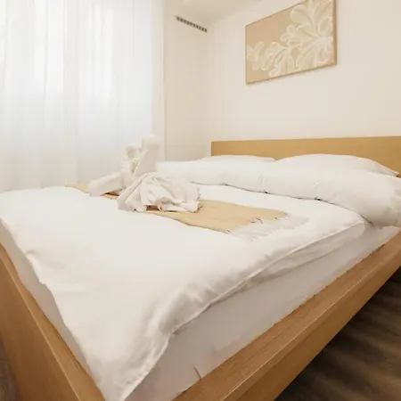 Appartamento Gundulicova 3br *