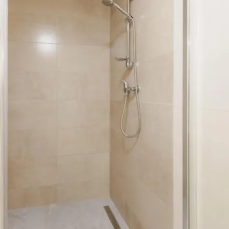 Appartamento Gundulicova 3br Bratislava